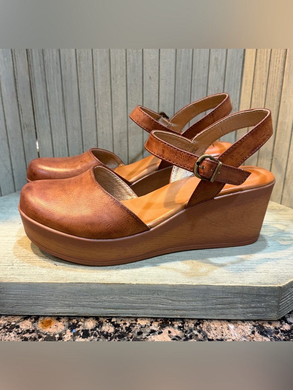 Women's Boc Brown Leather Wedge Sandals with Ankle Strap 8M